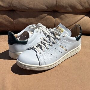 adidas Stan Smith White Leather Sneakers with Dark Green Heel